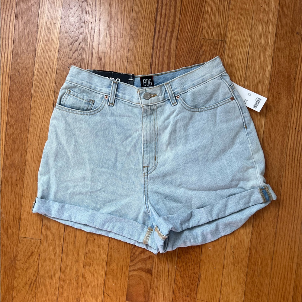BDG Mom High Rise Short